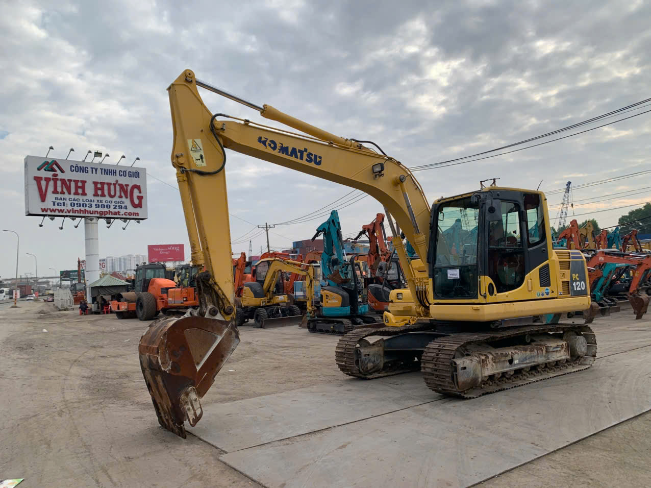 PC120-8 / 5951-67809